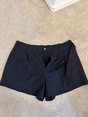 All in Motion Golf Women's Black Tailored Shorts